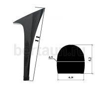 Каблуки №  24 LY 8218 черный лаковый  (высота  см)