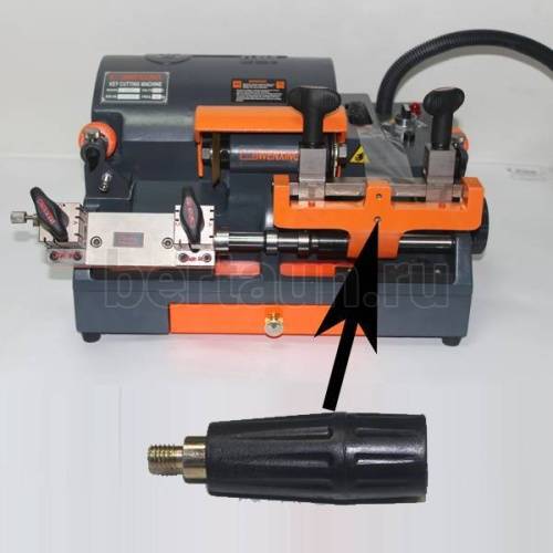 Запчасть №52 Ручка WENXING направляющая на станок черная