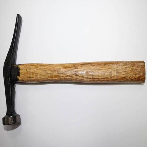 Инстр. №175  Молоток сапожный черный 222 гр24 см узкий  FK